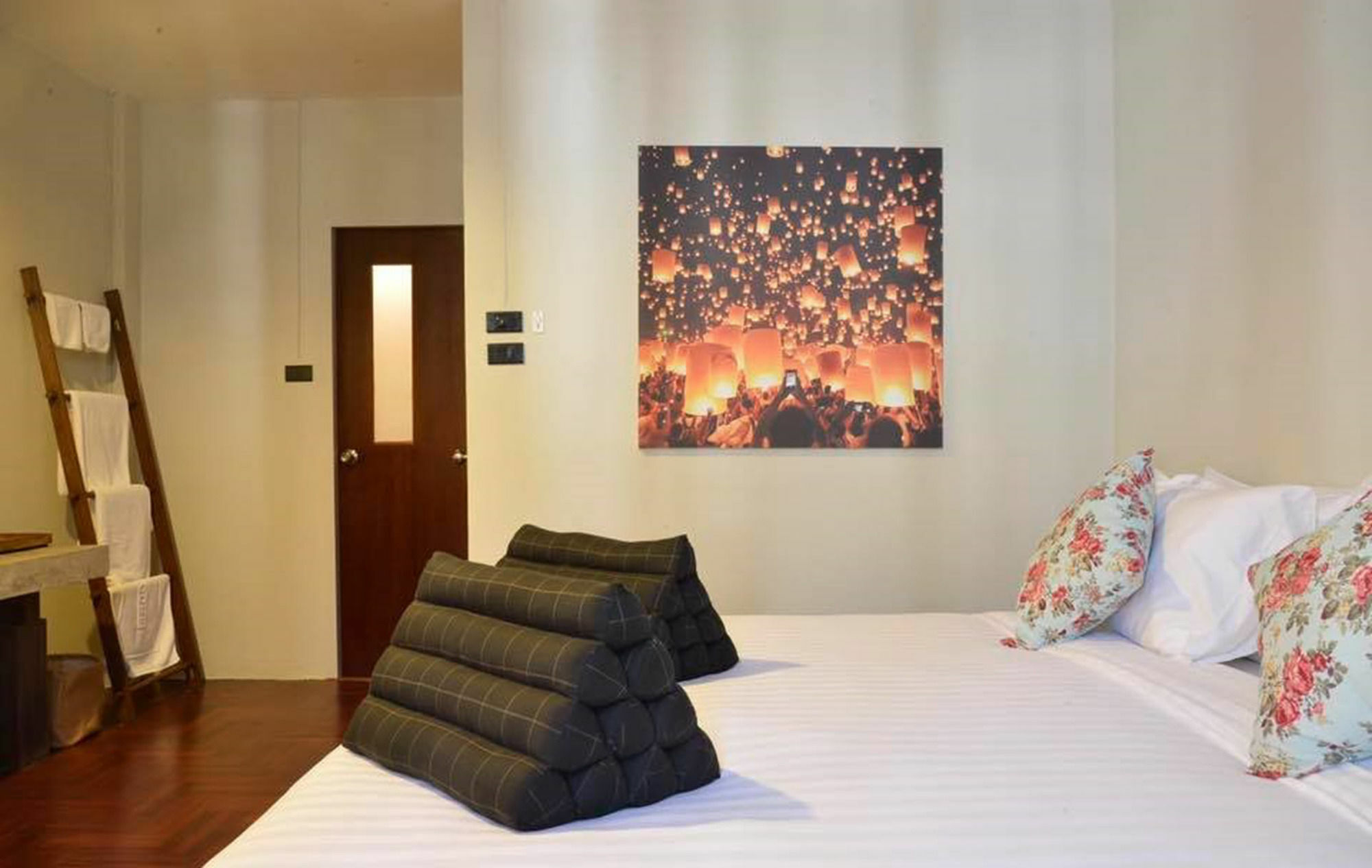 Pak Ping The Cozy Living In Chiangmai Bed & Breakfast Chiang Mai Bagian luar foto